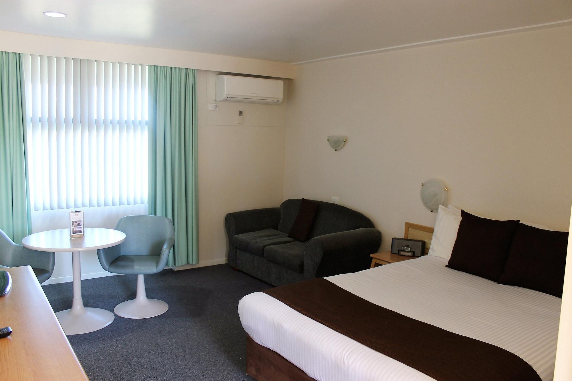 Hospitality Surestay Collection By Best Western Motel 3*